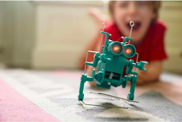 4M Kidzrobotix Wacky Robot