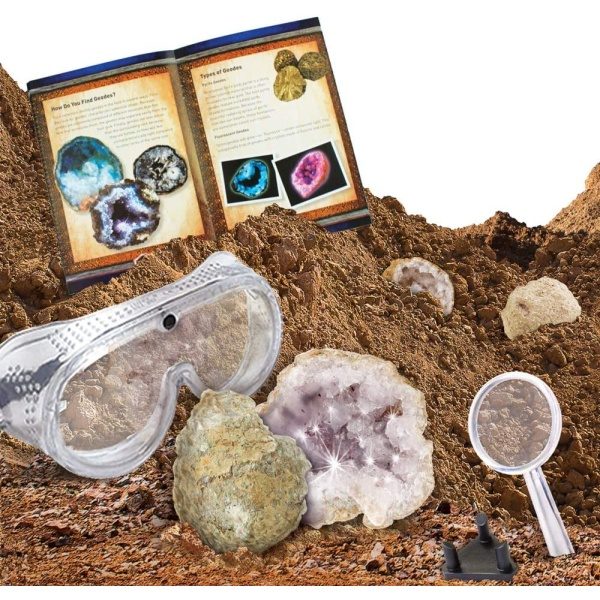 National Geographic Break Open 2 Real Geodes - Image 3